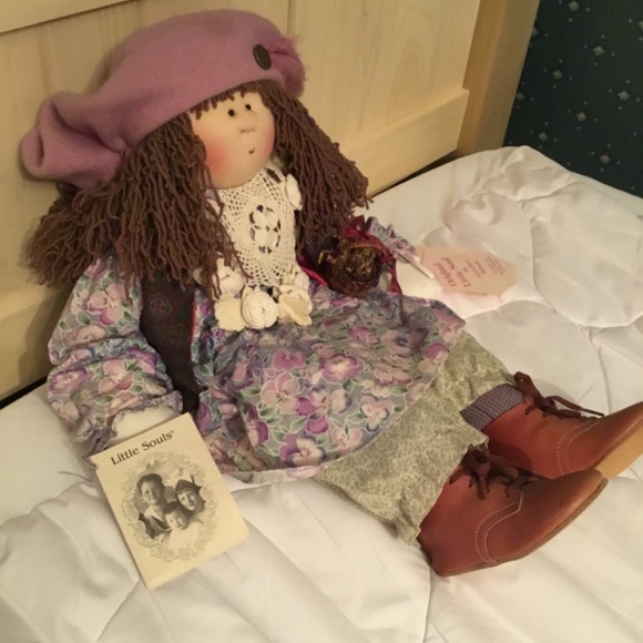 Little Souls doll, 1992 “Gail” by Gretchen Wilson - Picture 2 of 3